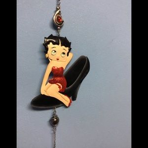 Betty Boop red dress black shoe mobile